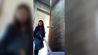 女廁偷拍小姐姐~ 美女如雲 姿態百出 賞逼賞臉-06