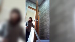 女廁偷拍小姐姐~ 美女如雲 姿態百出 賞逼賞臉-22