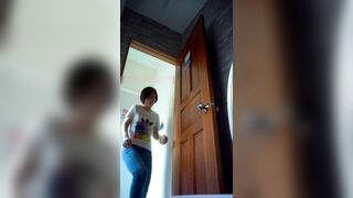 女廁偷拍小姐姐~ 美女如雲 姿態百出 賞逼賞臉-24
