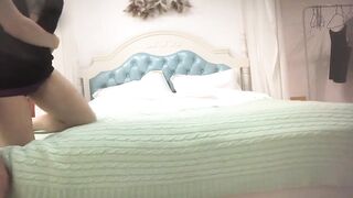 老公 老婆來了 大雞吧呢 在你逼裡 沒感覺到 探花約巨乳美女 身材豐腴上位騎乘