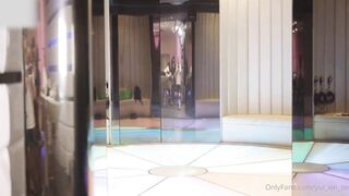 台灣「辛尤里」攜手六位知名女優 化身空姐 上演百合女同大戰