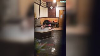 台灣情侶 私人溫泉旅館被工作人員暗藏攝影機偷拍傳網路 受害女崩潰大哭-04