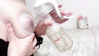 日本模特兒新手媽媽 講解吸奶器操作教學-29