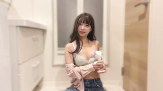 日本模特兒新手媽媽 講解吸奶器操作教學-31