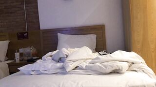 酒店約炮嬌嫩小女友 白絲溫柔叫聲好聽 1