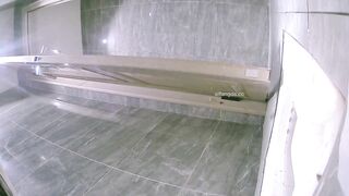 KTV女廁全景偷拍 多位漂亮的小姐姐噓噓 全是漂亮的大肥鮑魚 1