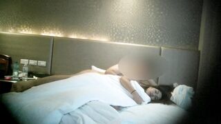 台灣情侶洩密_被潛規則的美女護理師 1