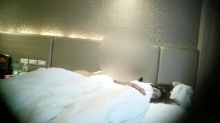 台灣情侶洩密_被潛規則的美女護理師 1