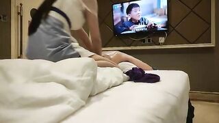 G奶巨乳技師 精油推背良家少婦 籃球大的酥胸