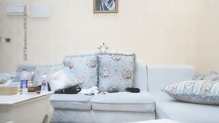 探花小陳頭千人斬 高顏值長相甜美妹 直接口交 倒立69 掰穴騎乘 後入猛操 1