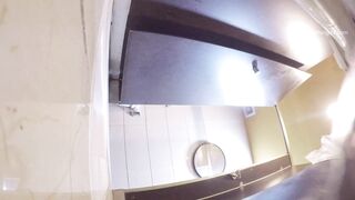 KTV酒吧廁拍 小少婦性感逼毛