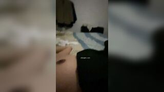 醉酒黑絲女友 各種玩具都往她的B裡塞 怎麼玩都行 -06